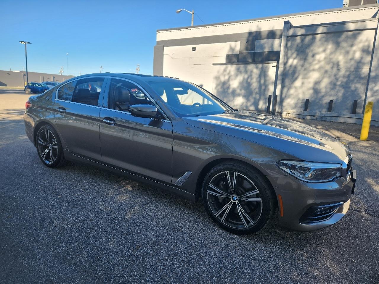 BMW 5-Series 530i xDrive 2018