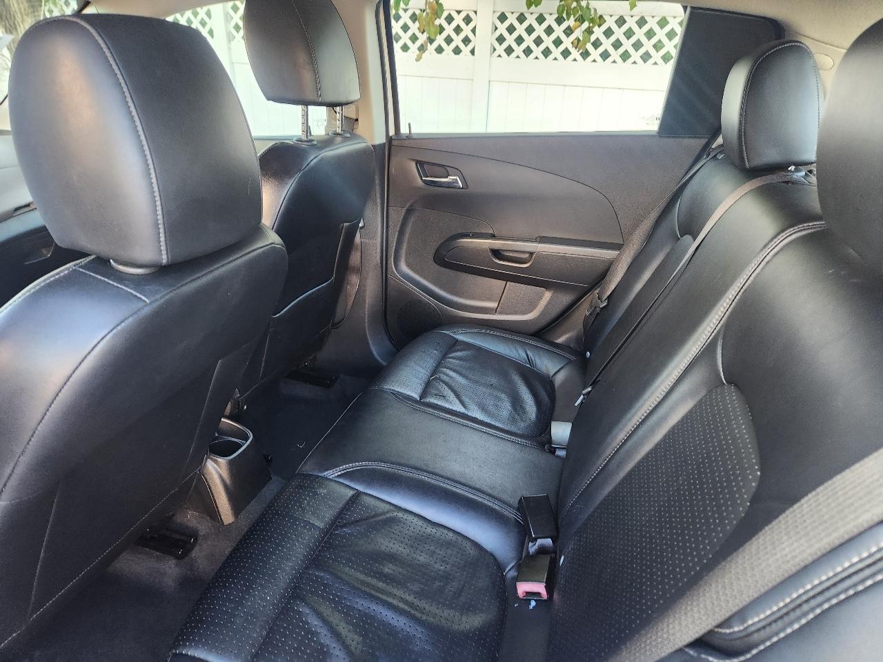 Chevrolet Sonic LTZ 5-Door 2012