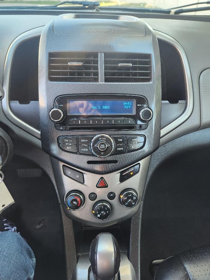 Chevrolet Sonic LTZ 5-Door 2012