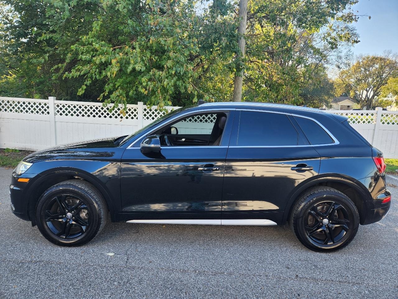 Audi Q5 2.0T Premium quattro 2019