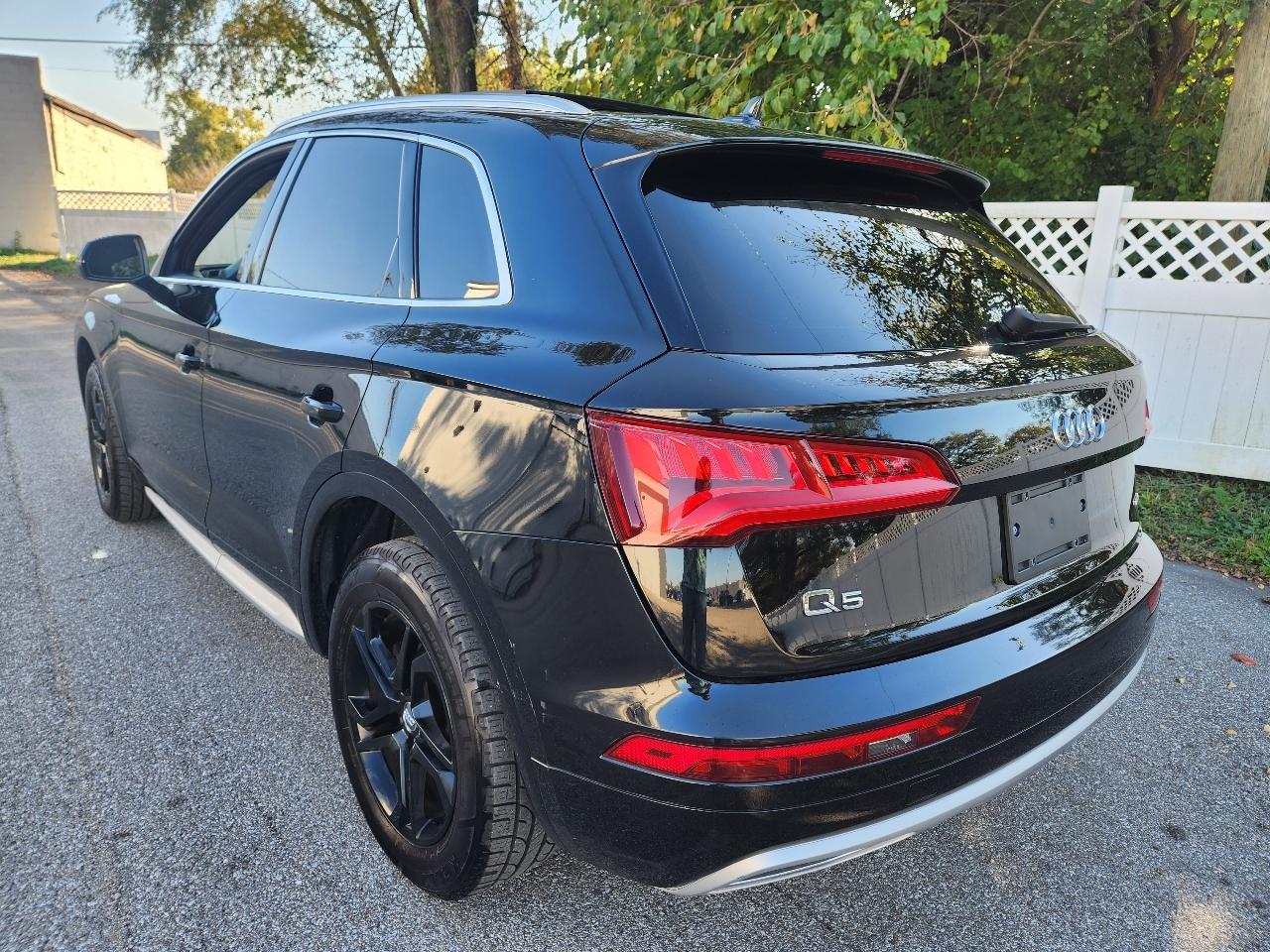 Audi Q5 2.0T Premium quattro 2019