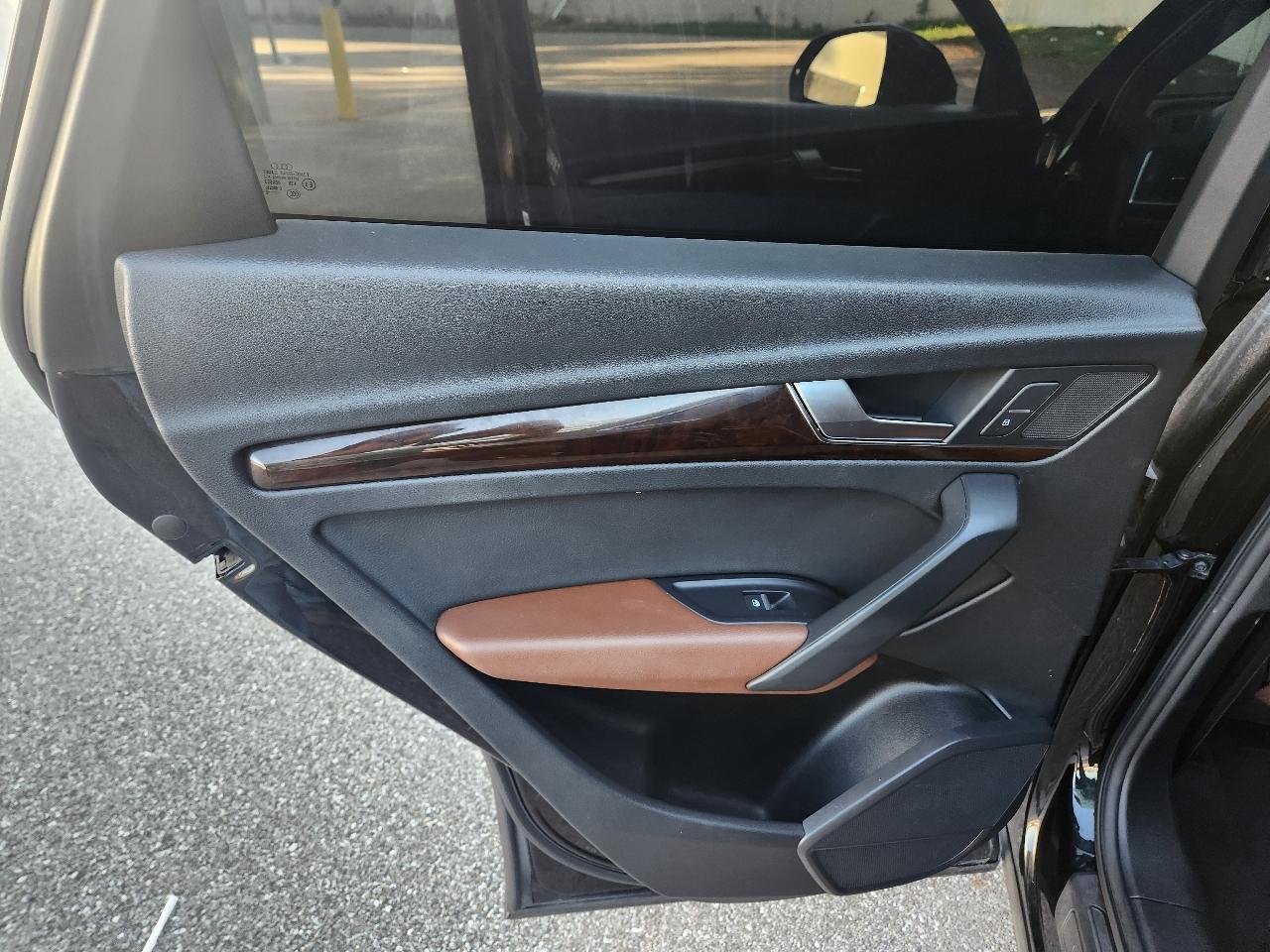 Audi Q5 2.0T Premium quattro 2019