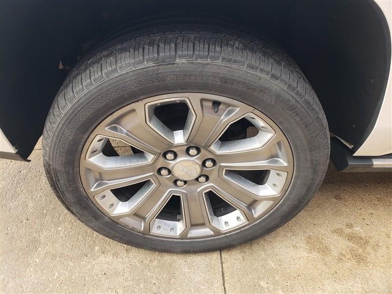 GMC Yukon Denali  2016