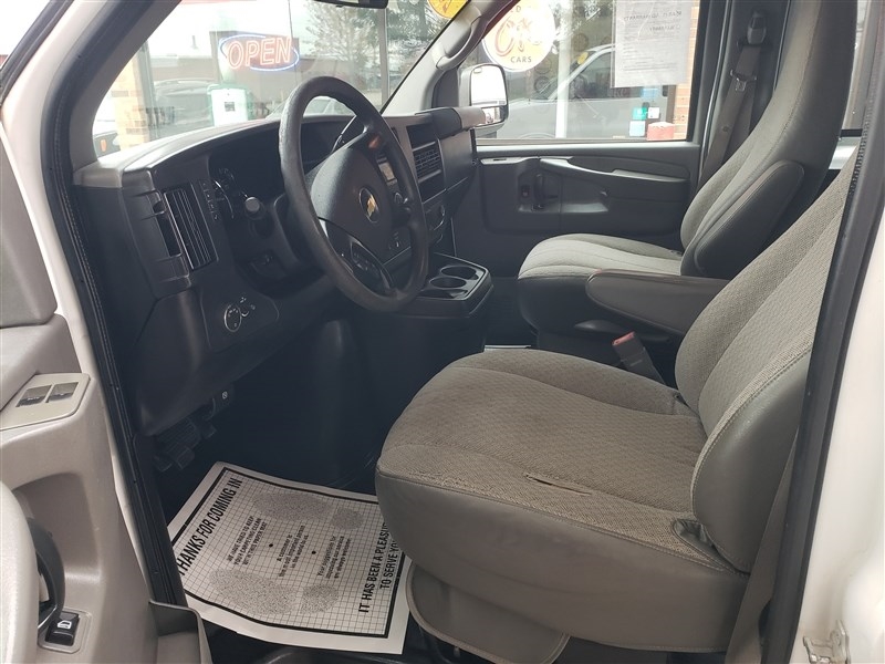 Chevrolet Express 3500  2015 Chevrolet Express 3500  2015