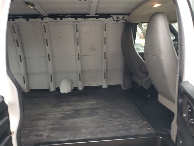 Chevrolet Express 3500  2015 Chevrolet Express 3500  2015
