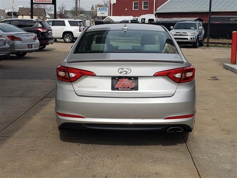 Hyundai Sonata  2016