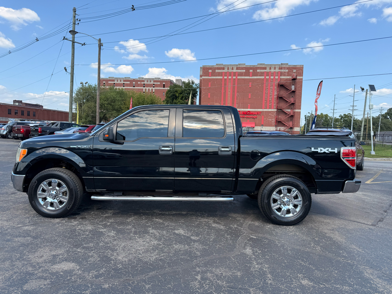 2011 Ford F-150 XLT photo 4