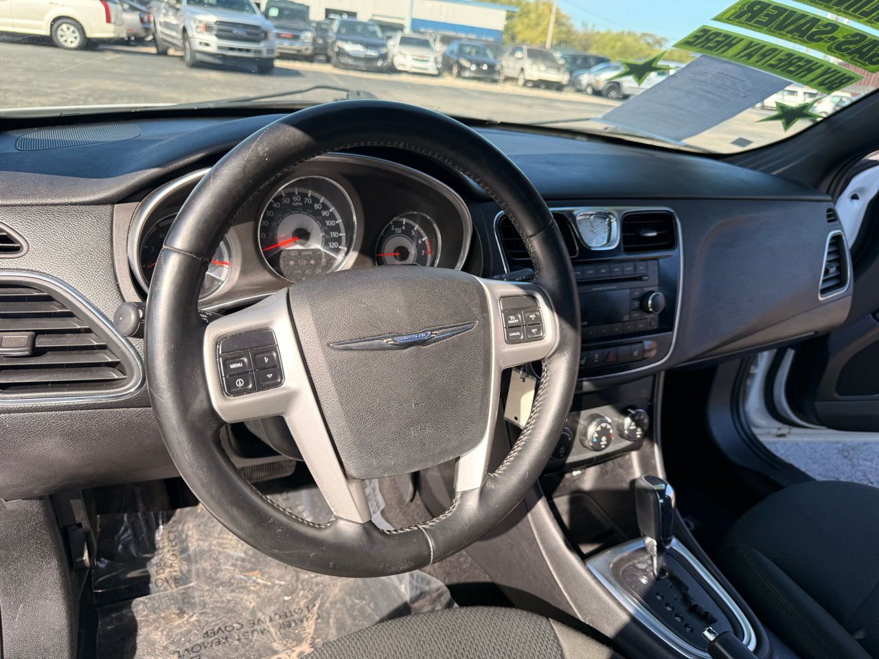 Chrysler 200 4dr Sdn Touring 2012 Chrysler 200 4dr Sdn Touring 2012