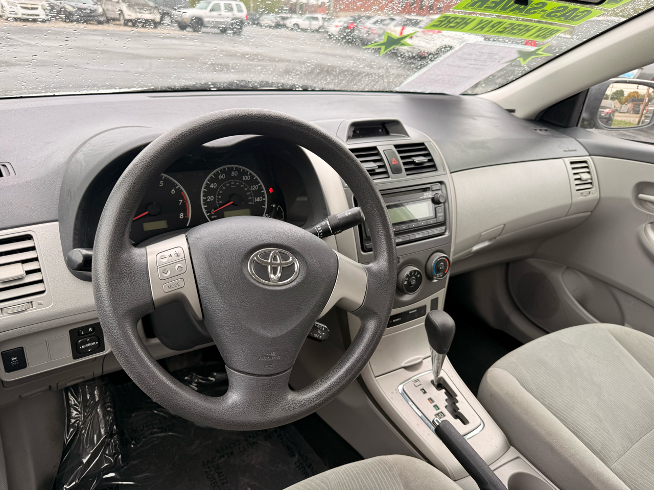 Toyota Corolla 4dr Sedan LE 4-Spd Auto 2012 Toyota Corolla 4dr Sedan LE 4-Spd Auto 2012