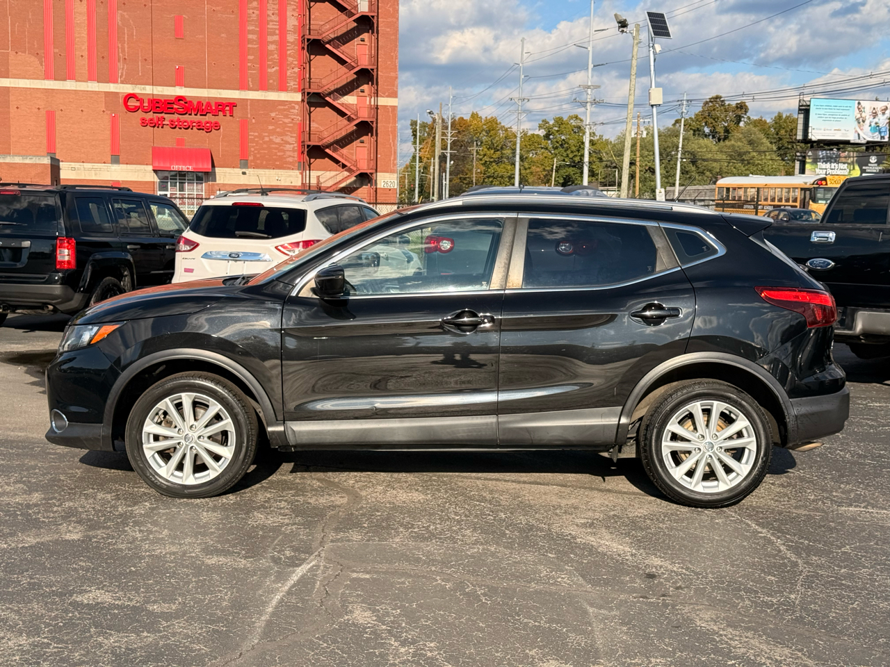 Nissan Rogue Sport AWD SV 2017 Nissan Rogue Sport AWD SV 2017