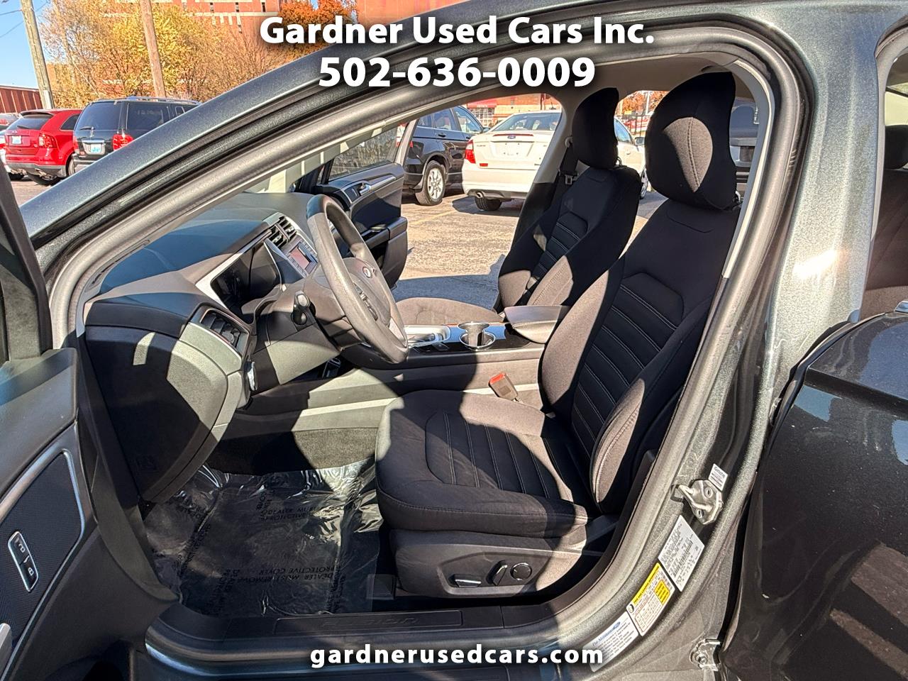 2015 Ford Fusion 4dr Sdn SE FWD