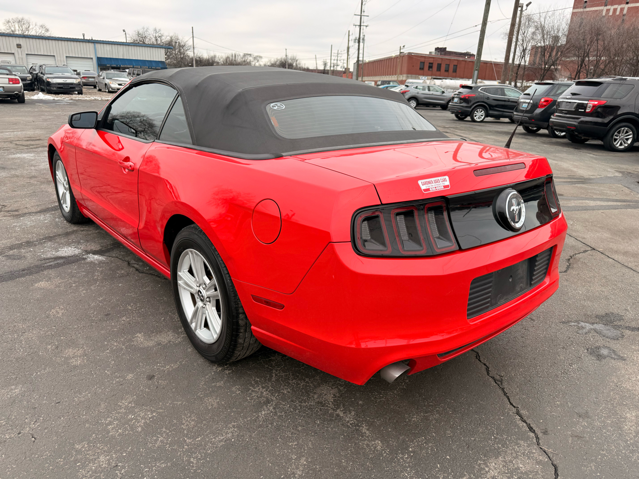 Ford Mustang 2dr Conv V6 2014