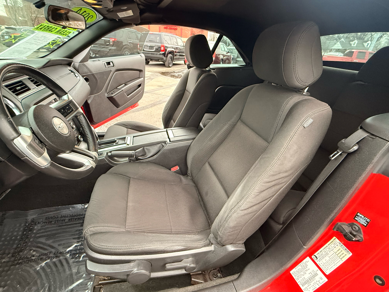 Ford Mustang 2dr Conv V6 2014