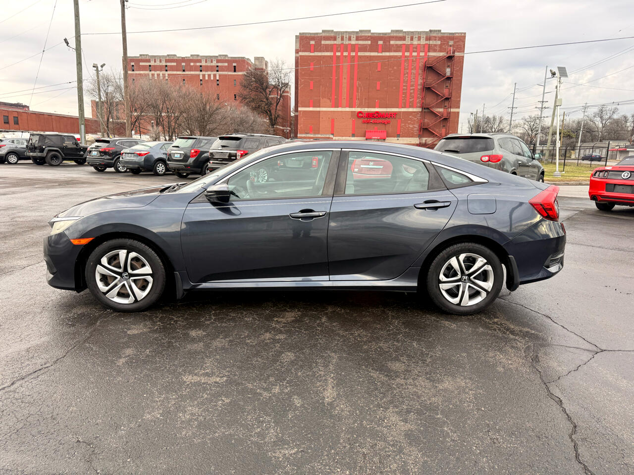 Honda Civic Sedan 4dr CVT LX 2016