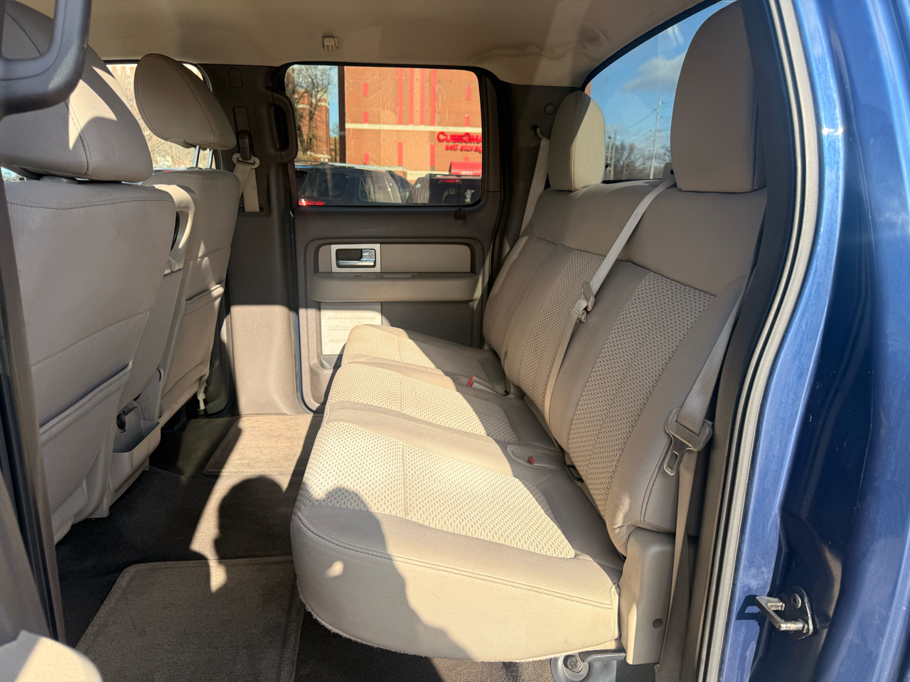 Ford F-150 SuperCrew 139" XLT 4WD 2010