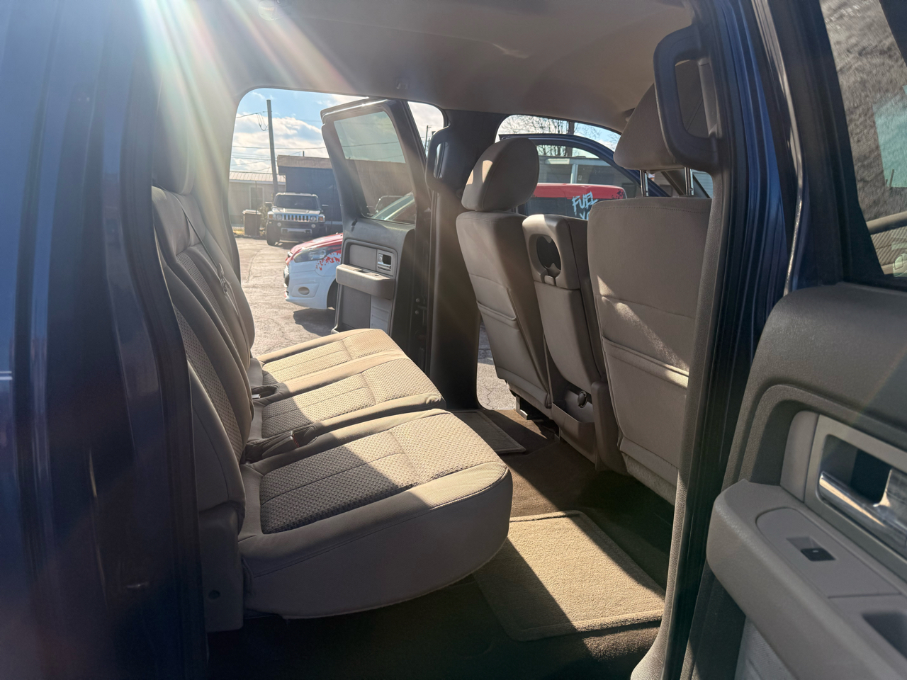 Ford F-150 SuperCrew 139" XLT 4WD 2010