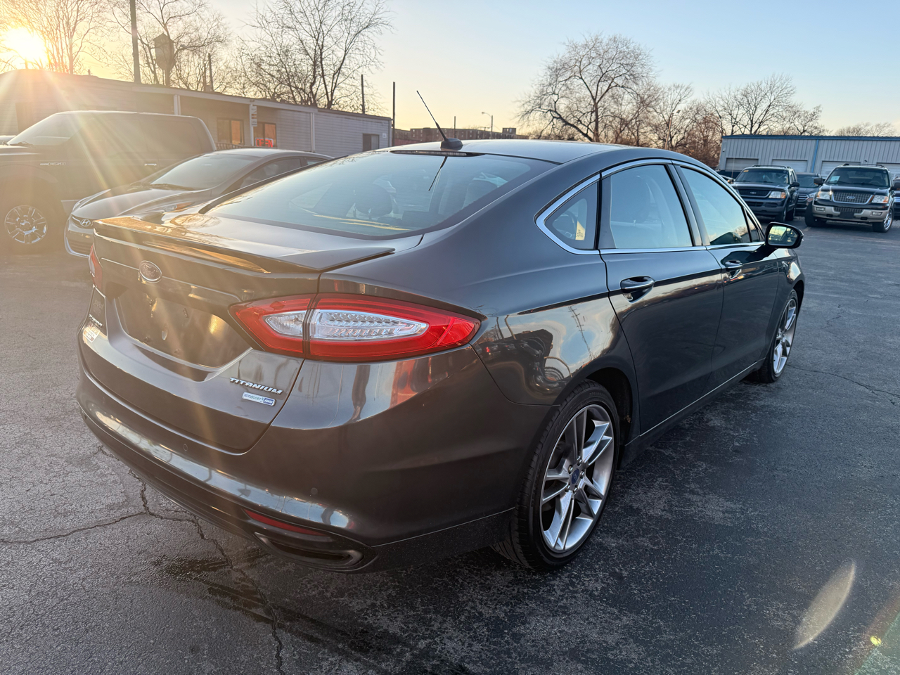Ford Fusion 4dr Sdn Titanium AWD 2016