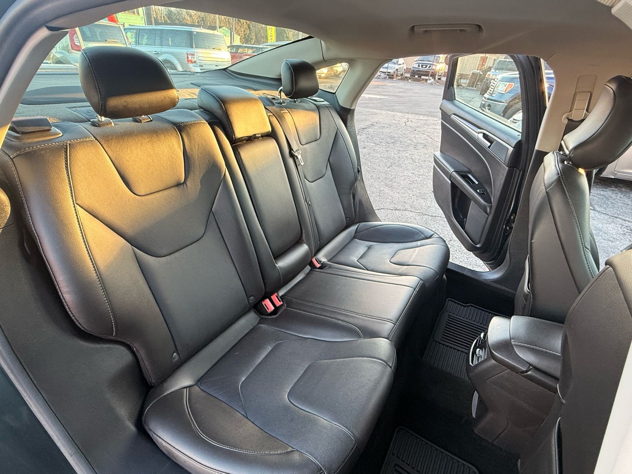 Ford Fusion 4dr Sdn Titanium AWD 2016