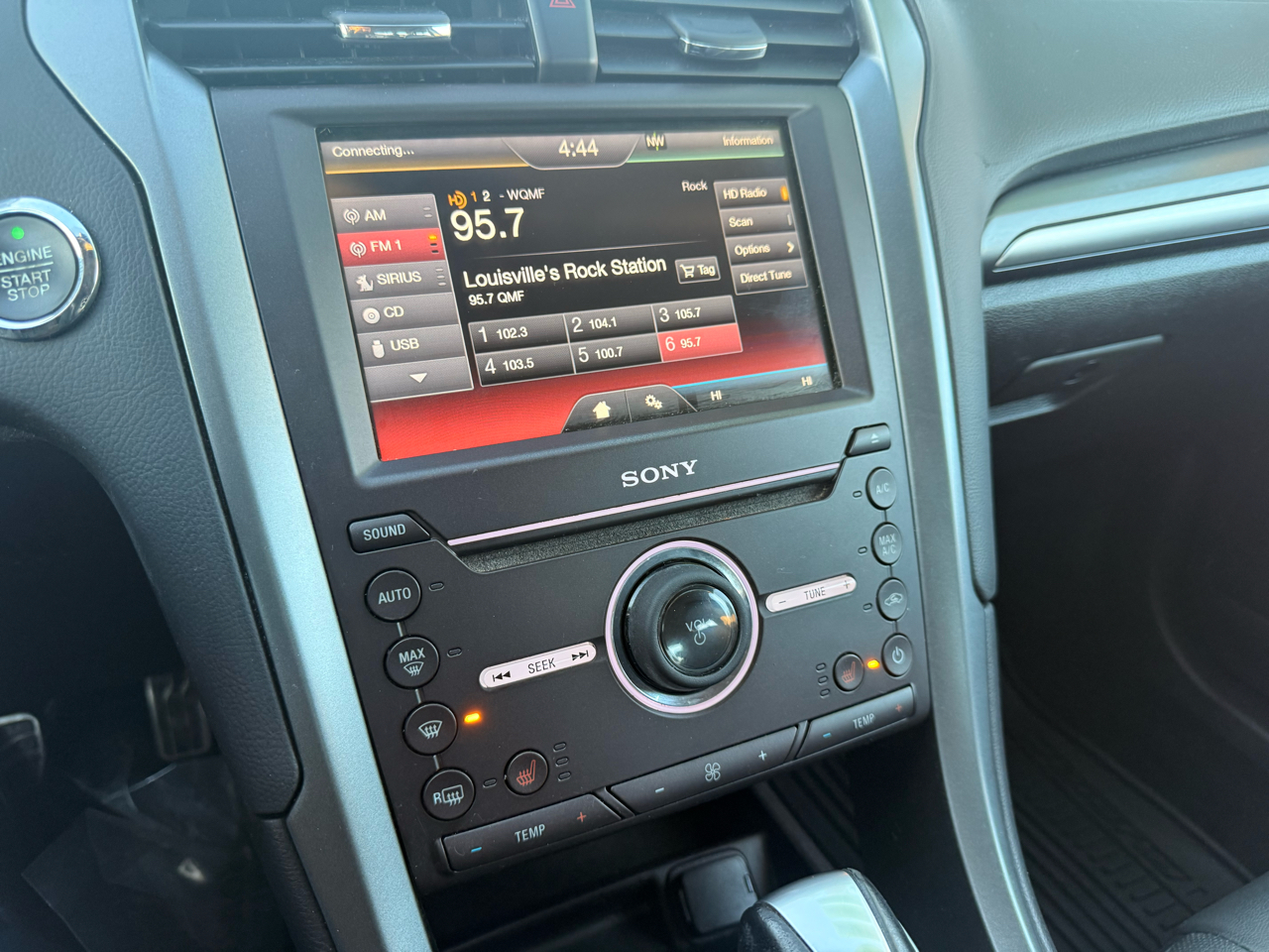 Ford Fusion 4dr Sdn Titanium AWD 2016