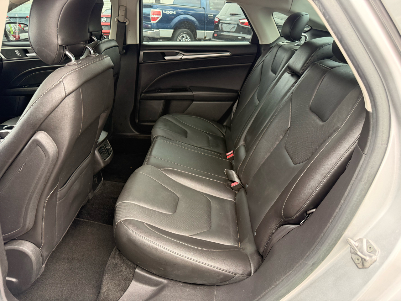 Ford Fusion 4dr Sdn Titanium FWD 2014