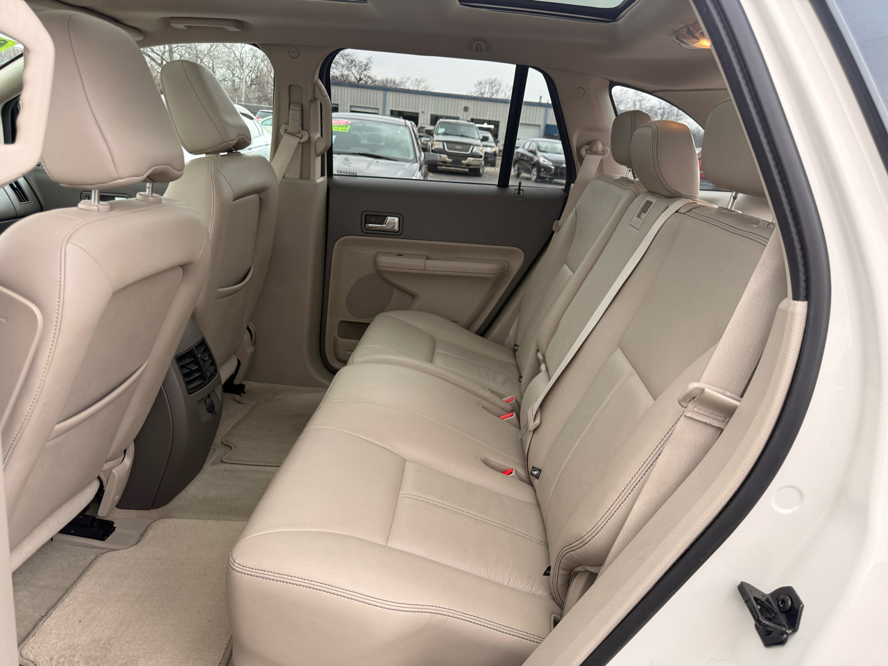 Ford Edge 4dr SEL FWD 2010