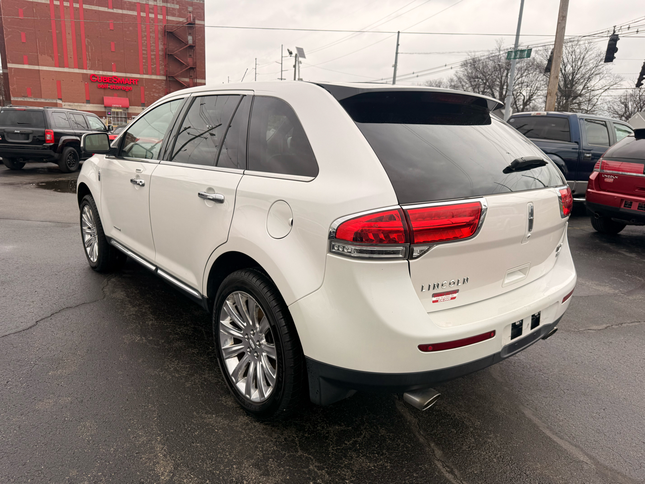 Lincoln MKX AWD 4dr 2011