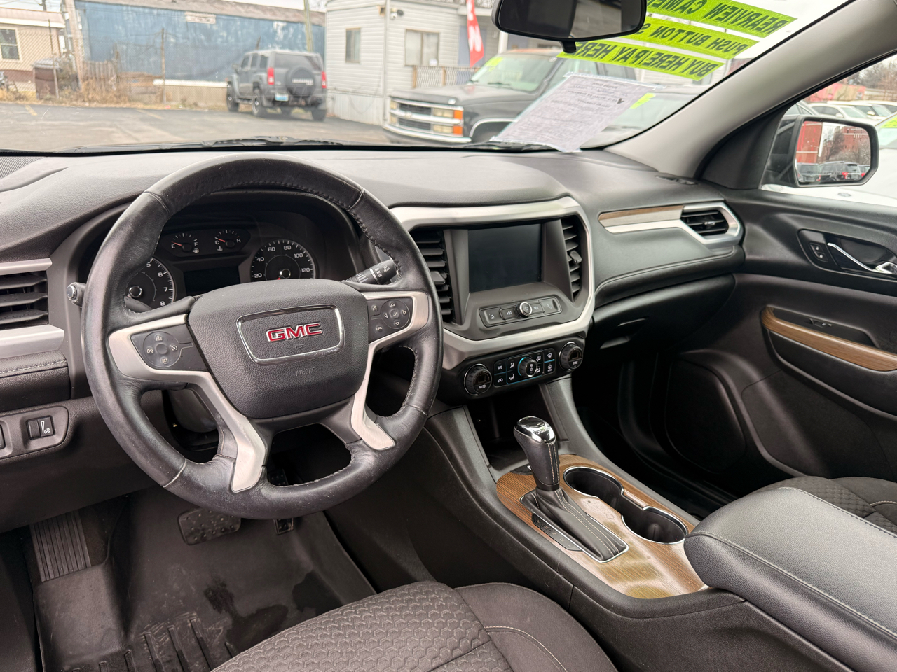 GMC Acadia FWD 4dr SLE w/SLE-1 2017