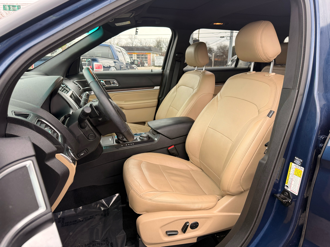 Ford Explorer Limited 4WD 2017