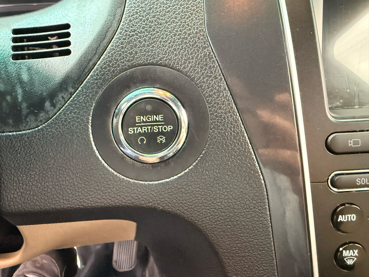 Ford Explorer Limited 4WD 2017