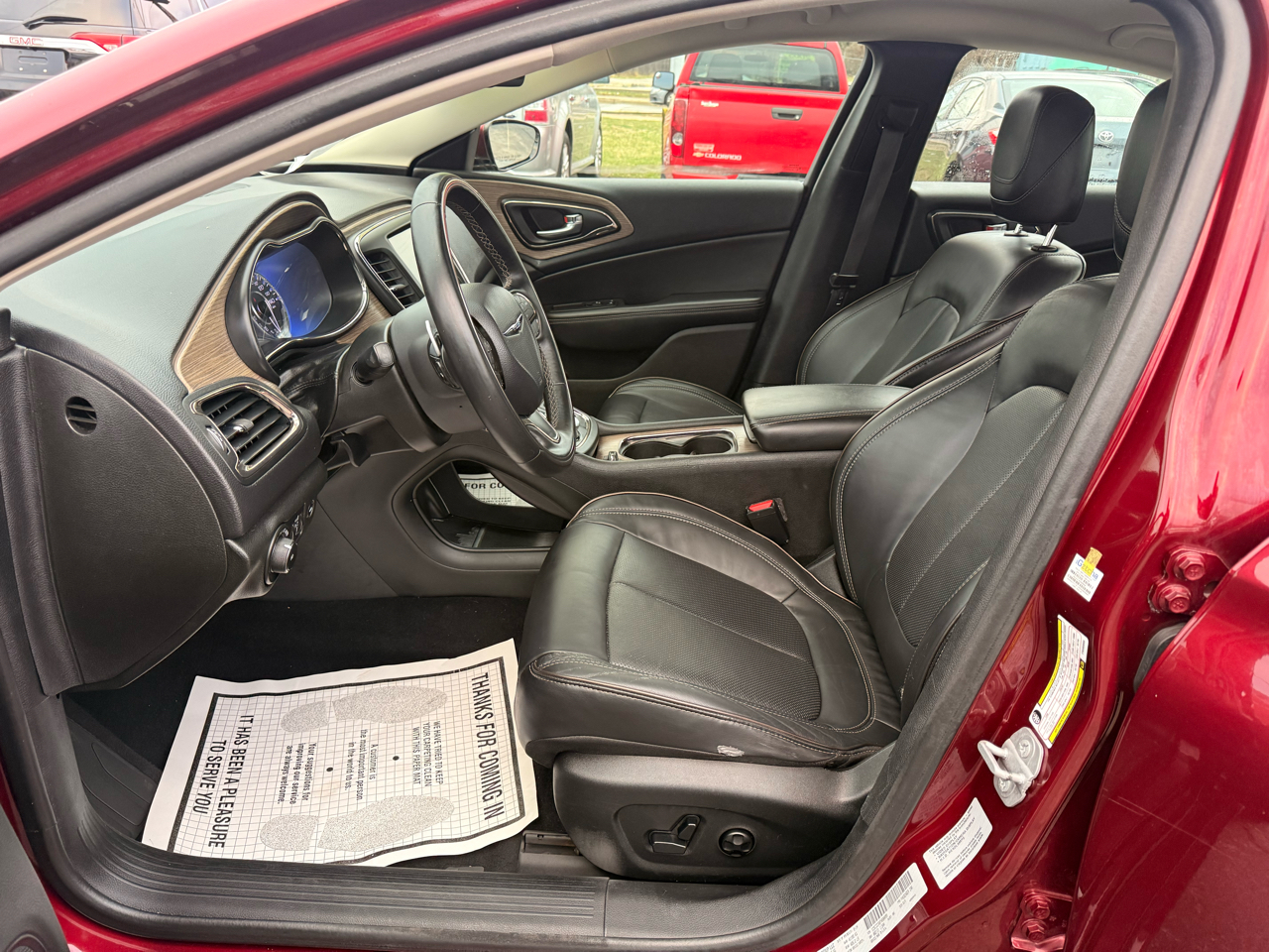 Chrysler 200 4dr Sdn C FWD 2015