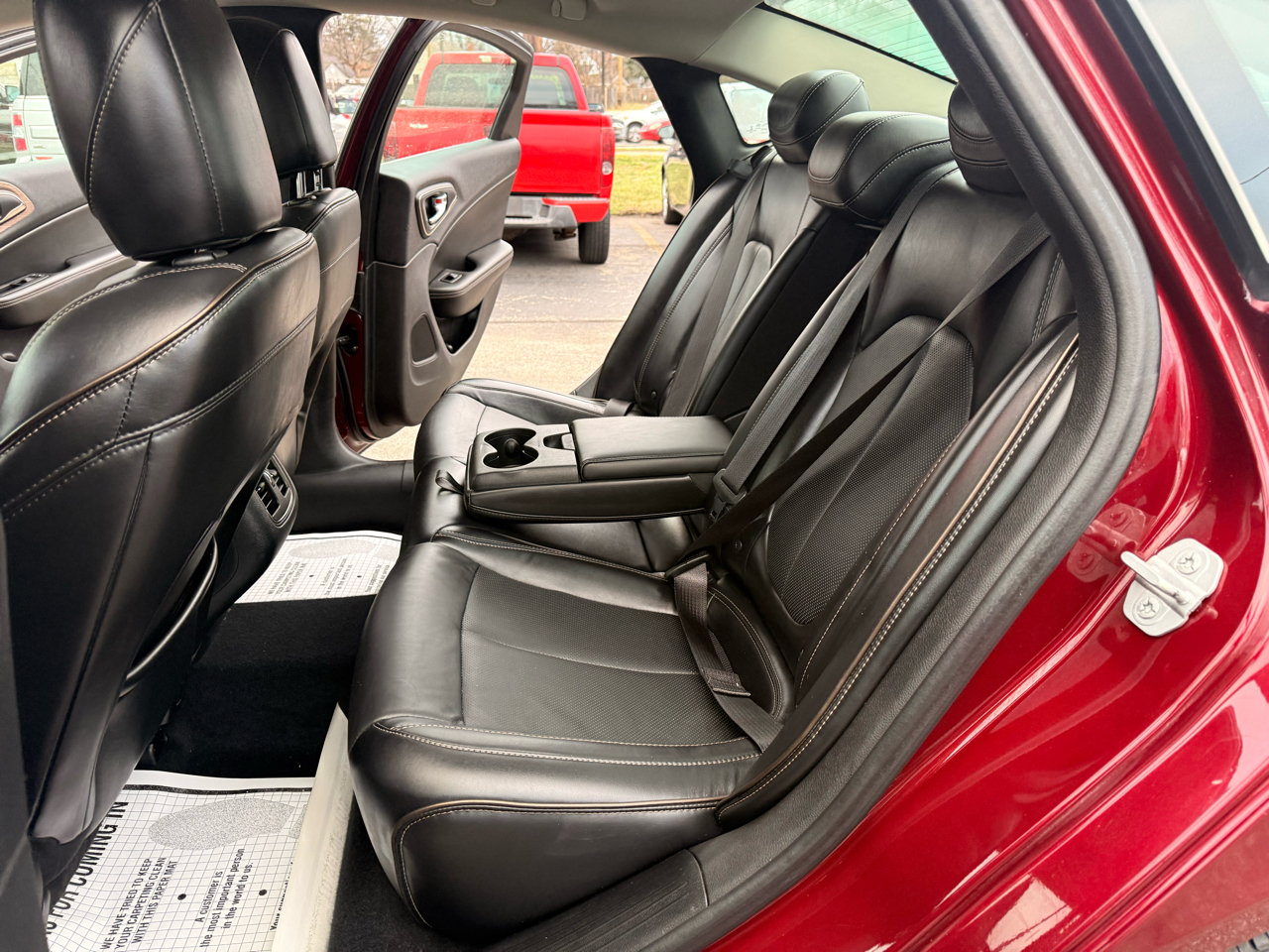 Chrysler 200 4dr Sdn C FWD 2015