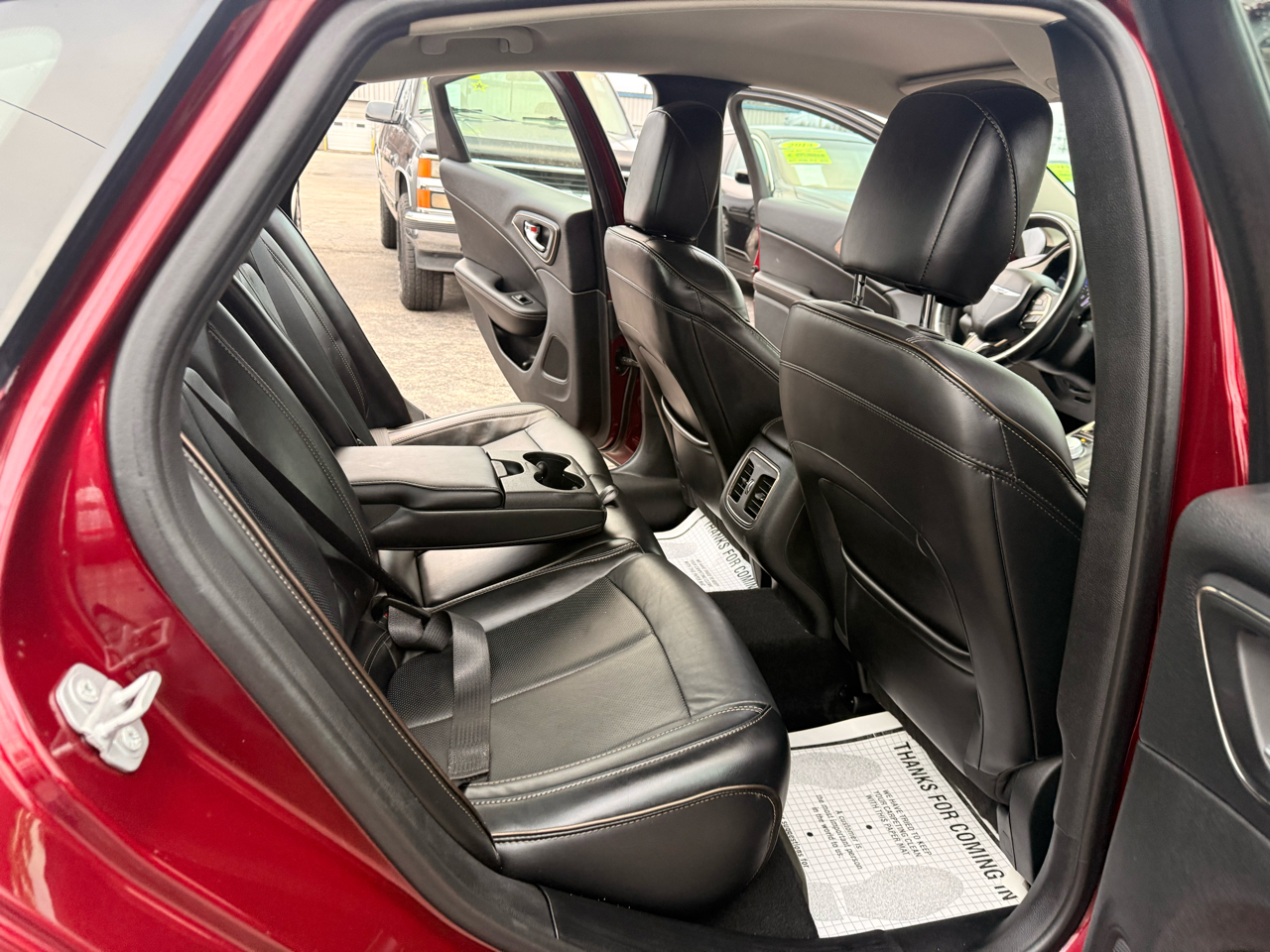 Chrysler 200 4dr Sdn C FWD 2015