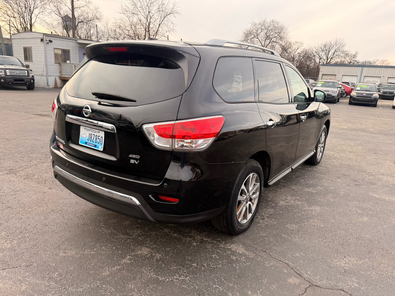 Nissan Pathfinder 4WD 4dr Platinum 2015