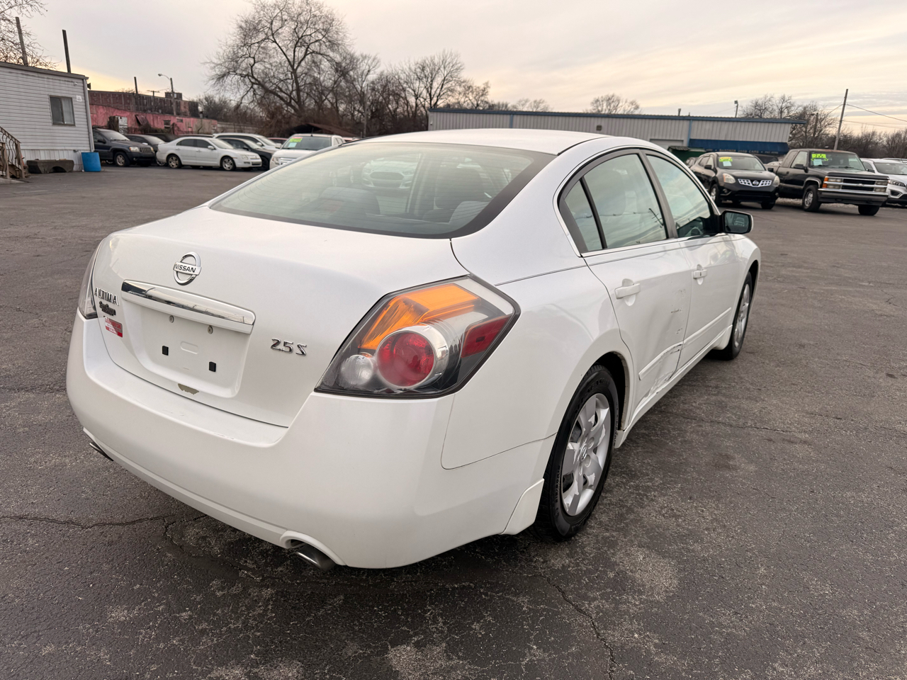 Nissan Altima 4dr Sdn I4 CVT 2.5 S 2007