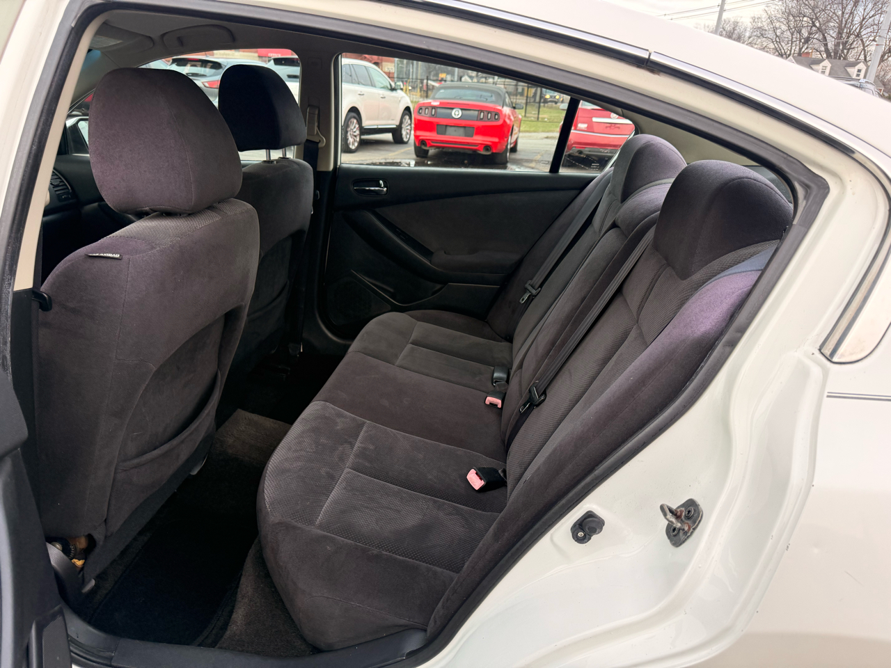 Nissan Altima 4dr Sdn I4 CVT 2.5 S 2007