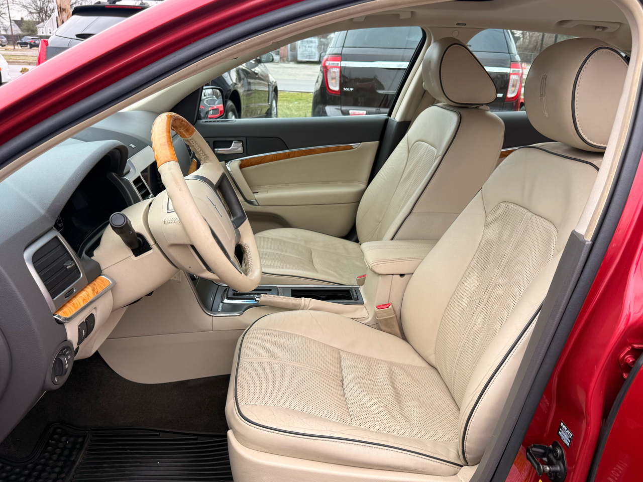 Lincoln MKZ 4dr Sdn Hybrid FWD 2011