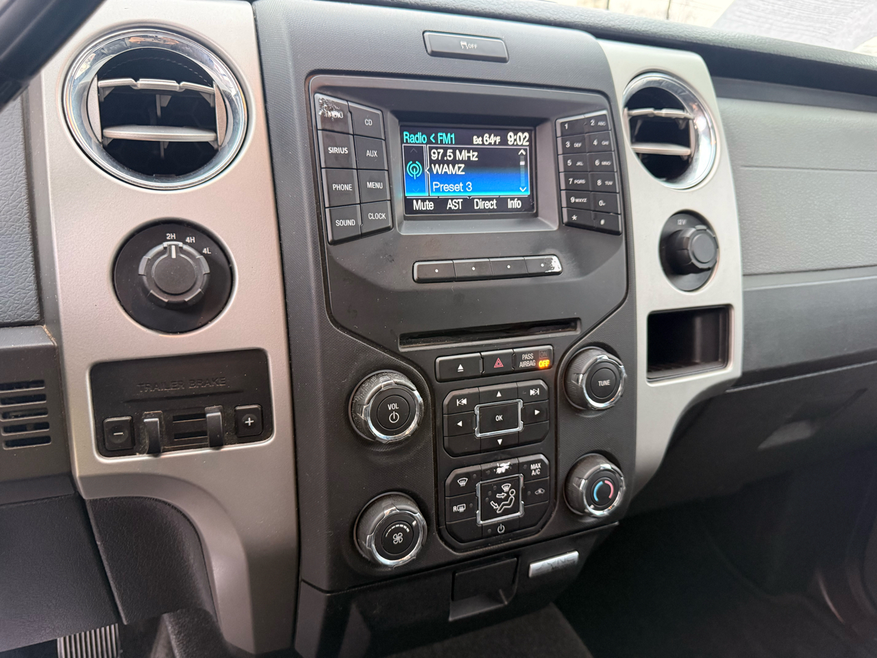 Ford F-150 4WD SuperCrew 139" XLT 2014