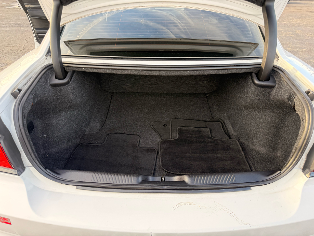 Dodge Charger 4dr Sdn Police RWD 2012