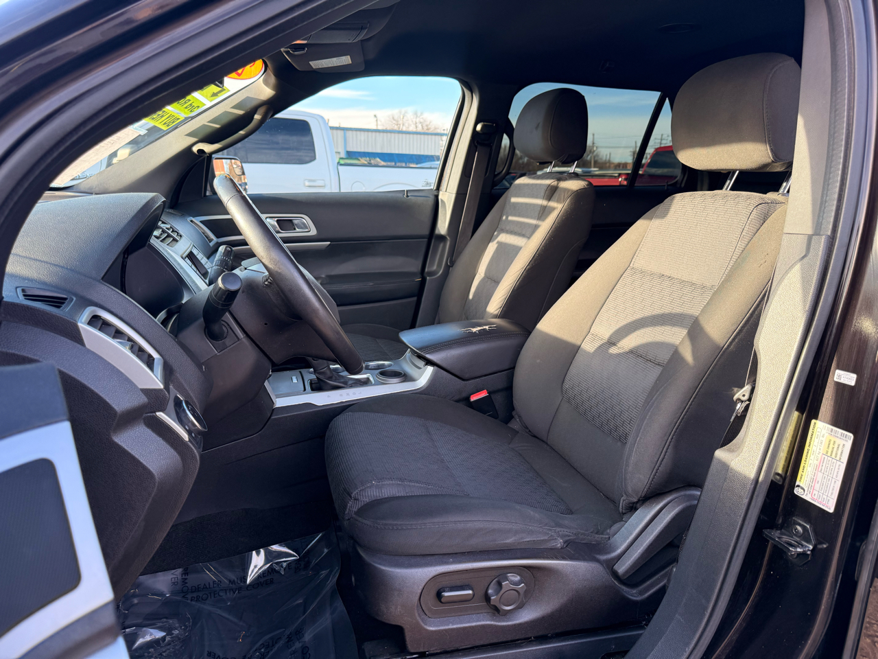 Ford Explorer FWD 4dr XLT 2014