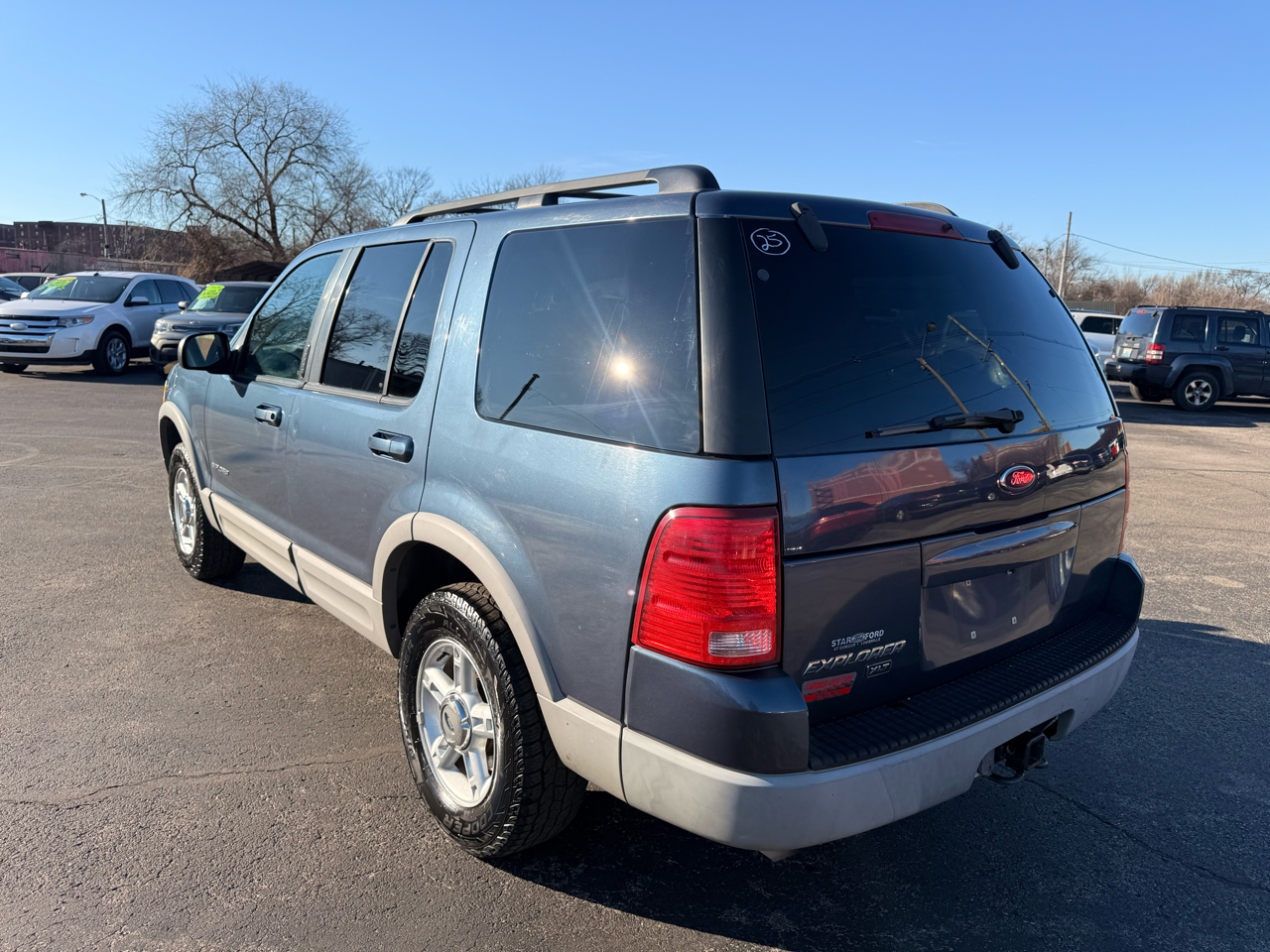 Ford Explorer 4dr 114" WB XLT 4WD 2002