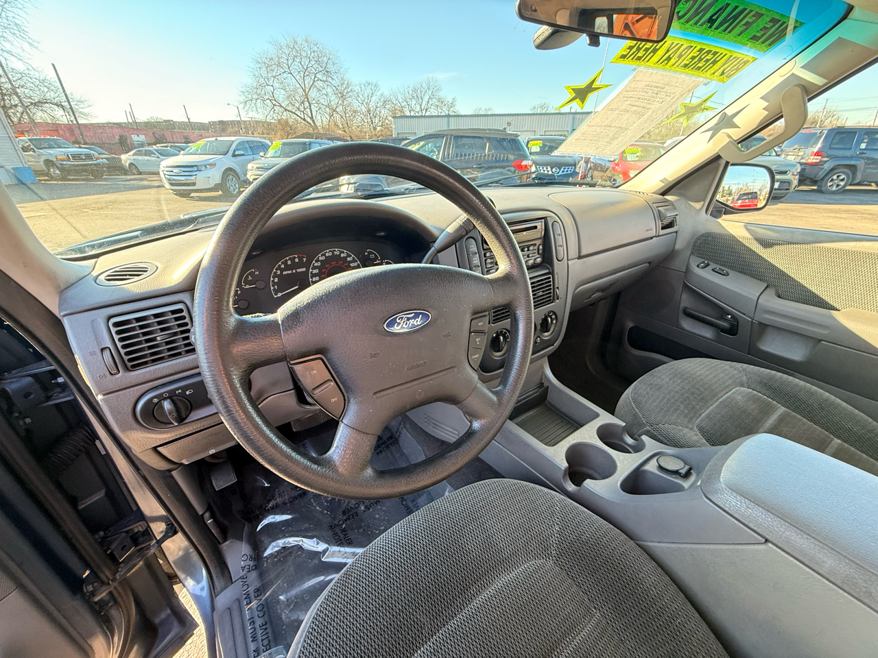 Ford Explorer 4dr 114" WB XLT 4WD 2002