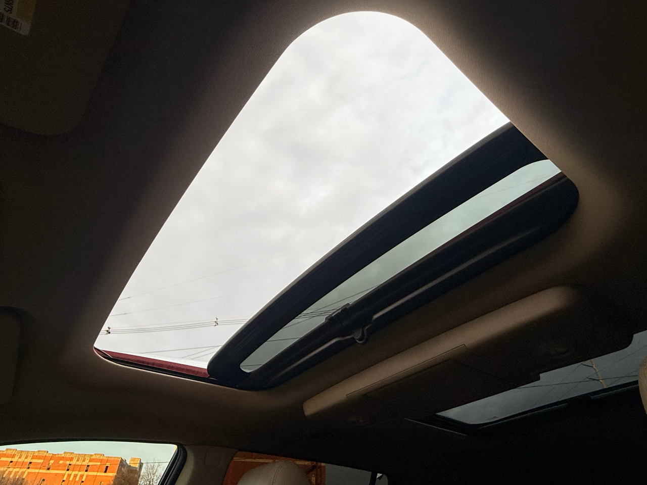 Buick Enclave FWD 4dr Premium 2012