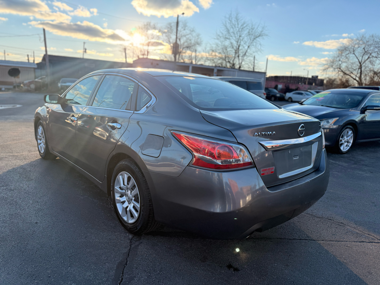 Nissan Altima 4dr Sdn I4 2.5 2015