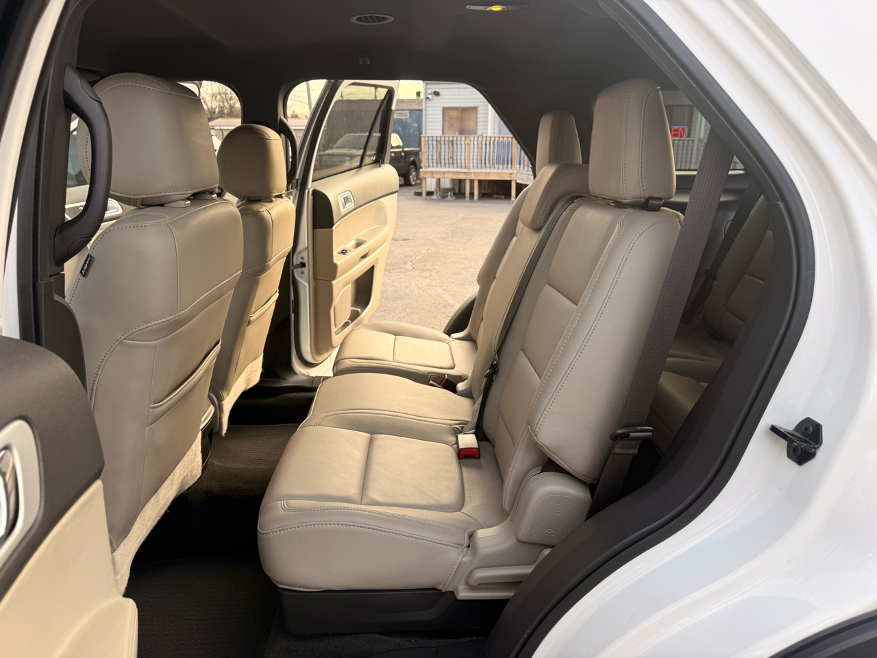 Ford Explorer 4WD 4dr XLT 2015