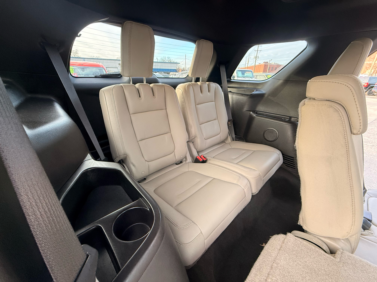 Ford Explorer 4WD 4dr XLT 2015