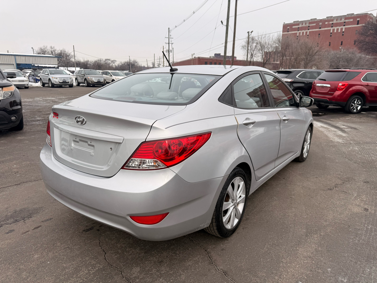 Hyundai Accent 4dr Sdn Auto GLS 2014