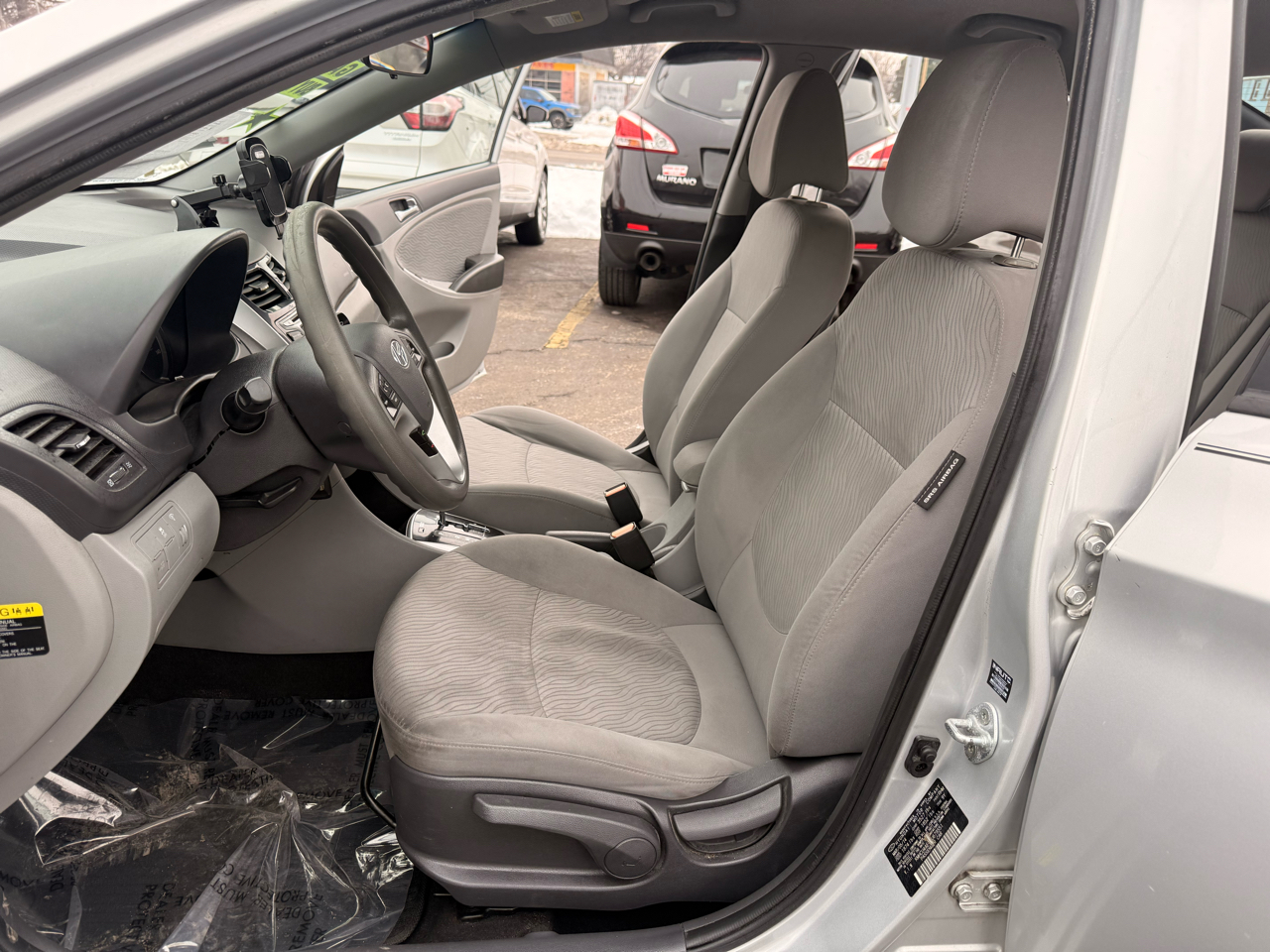 Hyundai Accent 4dr Sdn Auto GLS 2014