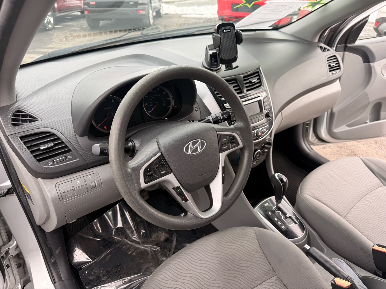 Hyundai Accent 4dr Sdn Auto GLS 2014