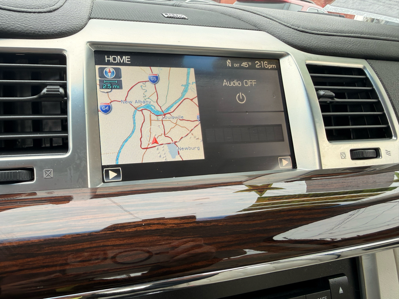 Lincoln MKS 4dr Sdn 3.7L FWD 2011