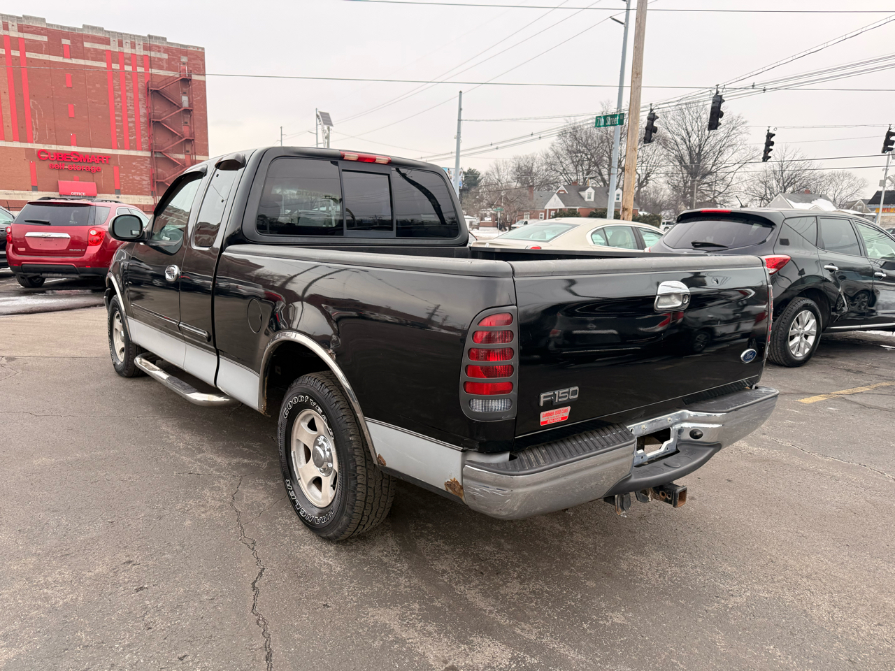 Ford F-150 Supercab 139" XLT 2002